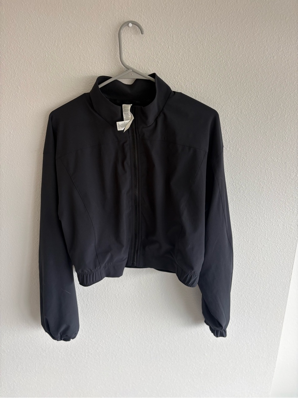 ALO Yoga Black Cropped Zip Bomber Jacket
